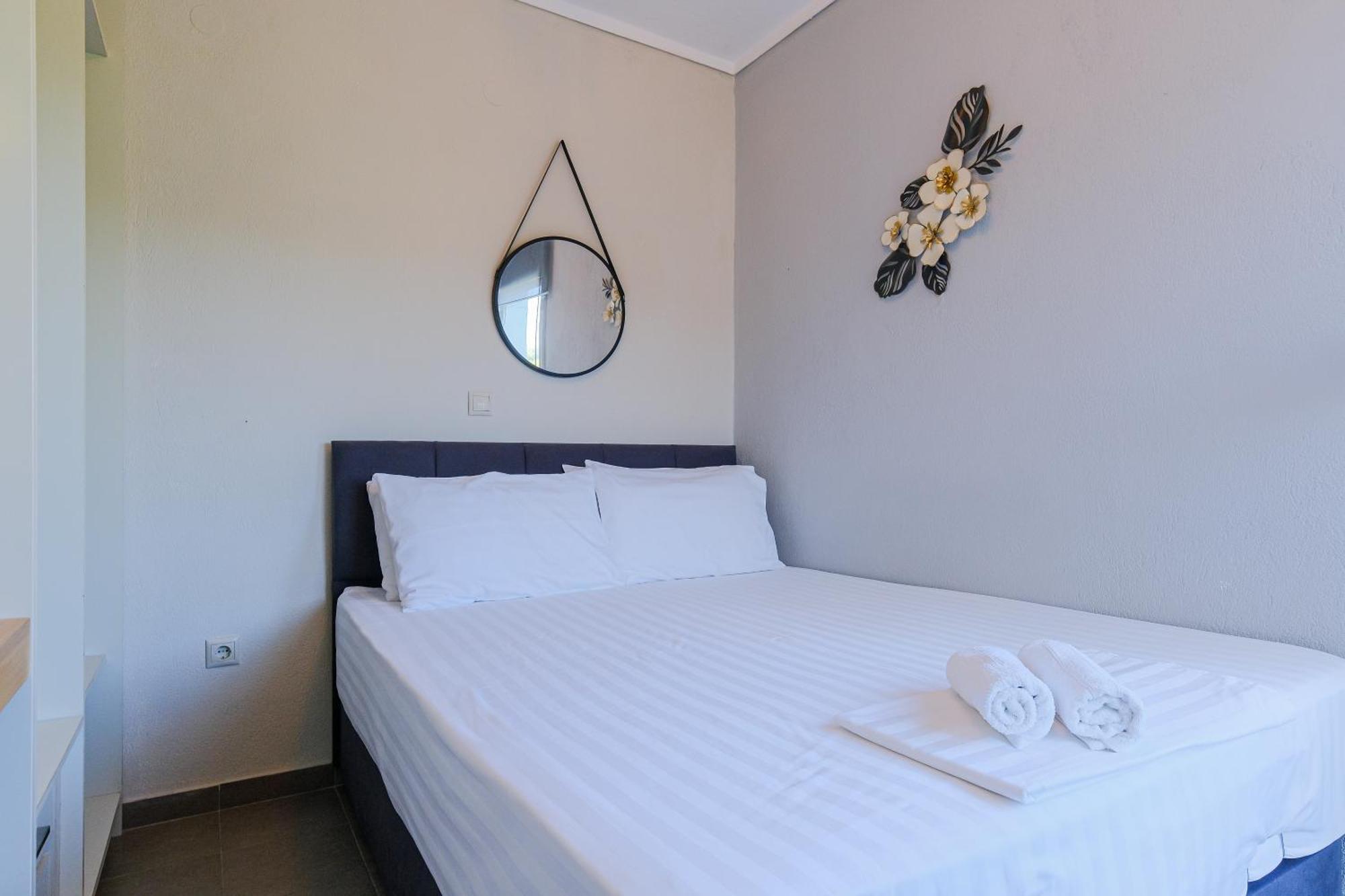 Deluxe Chrousso Pool Villa Paliouri Bagian luar foto