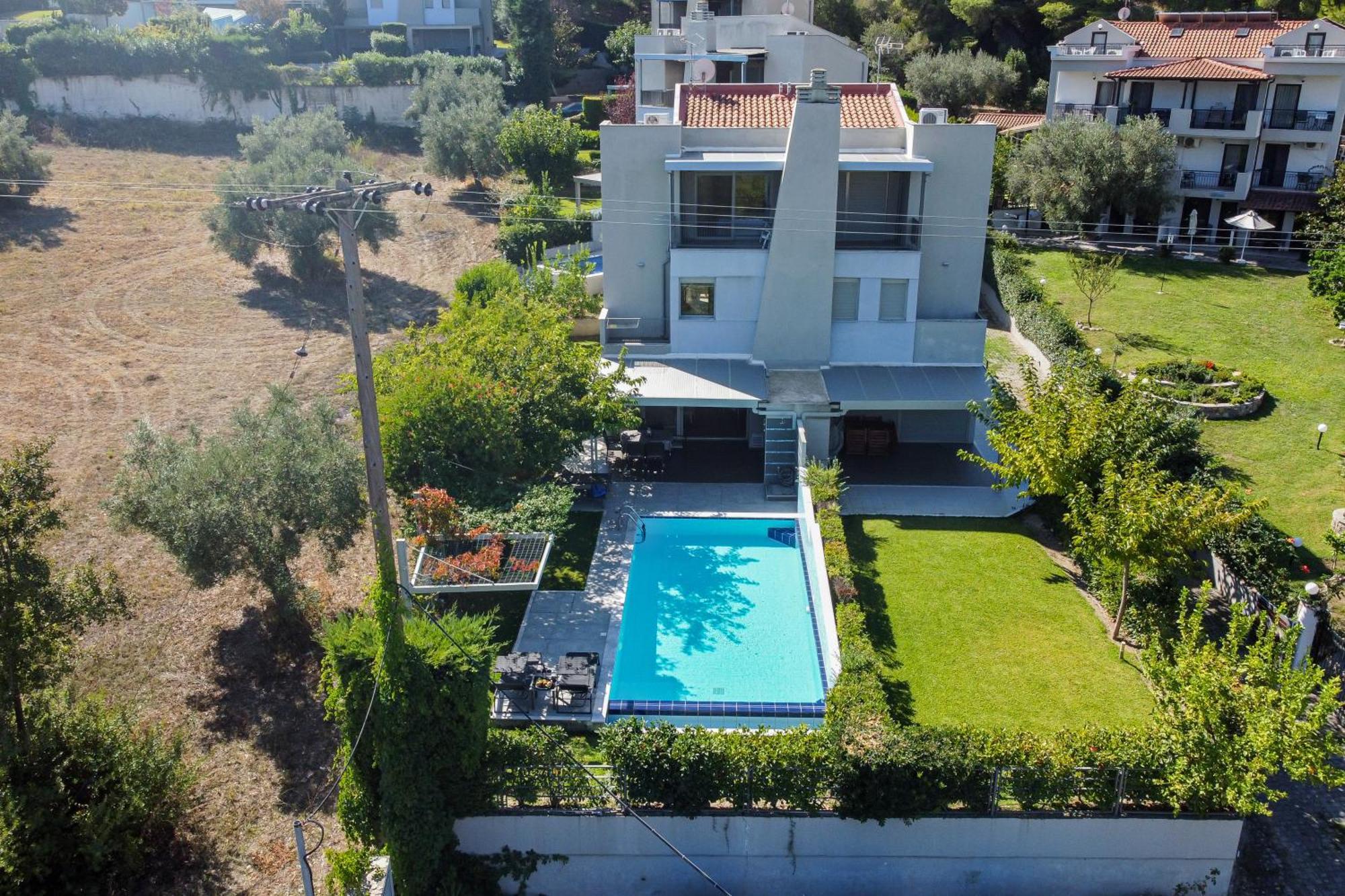 Deluxe Chrousso Pool Villa Paliouri Bagian luar foto